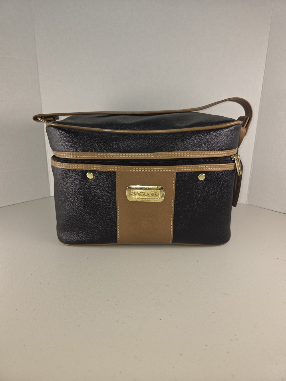 Vintage Jaguar Black And Brown Leather Trim Pockets Travel Bag